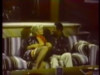 Outrageous Sex Scenes of the 1970s, Free Porn d0