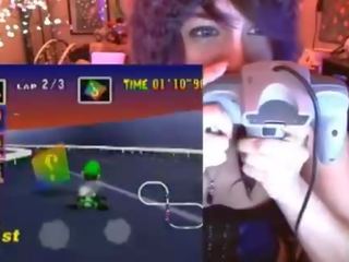 Geek lady cums playing Mario Kart