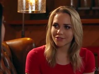 Girlsway - adriana chechik dan mia malkova telepathy yang mantis asal cerita sebahagian three[via torchbrows