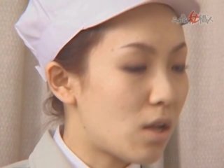Valdzinoša japānieši medmāsas sniedzot bjs līdz randy pacienti