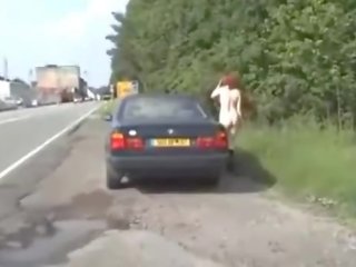 Superior Exhibitionist Flashes To Truck Drivers