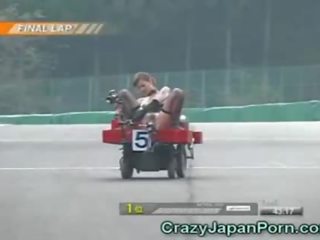 Haios japonez Adult video race!
