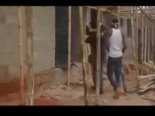 Africana nigerian gueto blokes orgia un virgen / parte yo