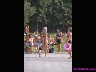 Plaja voieur magnific bikini fete toples rău weasel