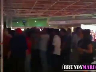 Asi las montamos gordas follando sl publico brunoymaria a saco